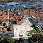 Διαμέρισμα Reza Luxury *