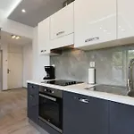 Reza Luxury Ζαντάρ