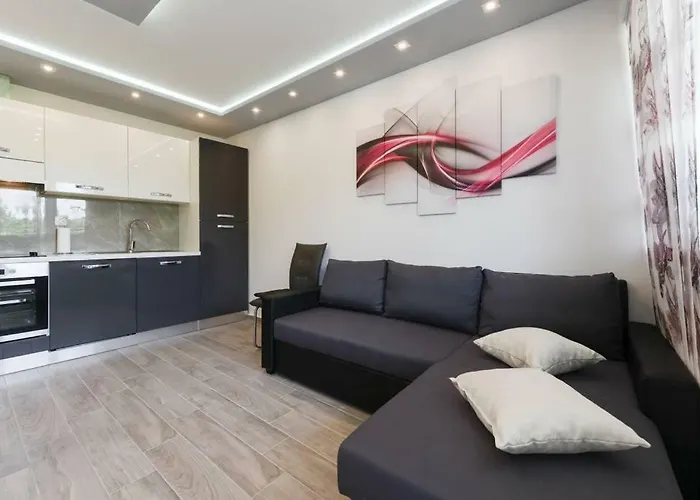 Апартаменти Reza Luxury *